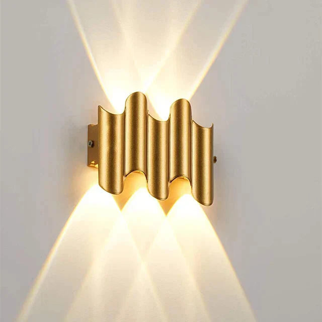 NatureLume – Contemporary Wall Lamp 4