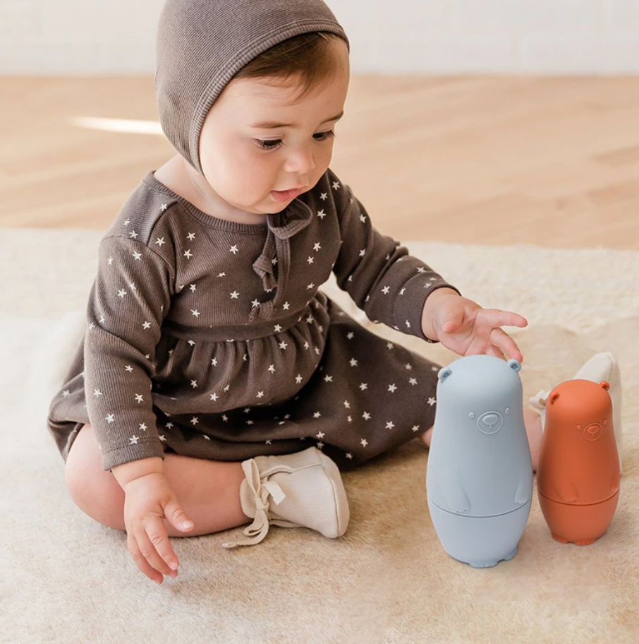 Nesting Dolls | Hip & cute toys 1