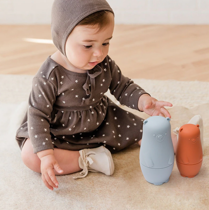 Nesting Dolls | Hip & cute toys 1