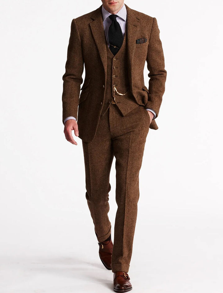 Old-School Luxe 3-Piece Suit – Men's Vintage Tailored Fit for Distinguished Style and Enduring Class 0