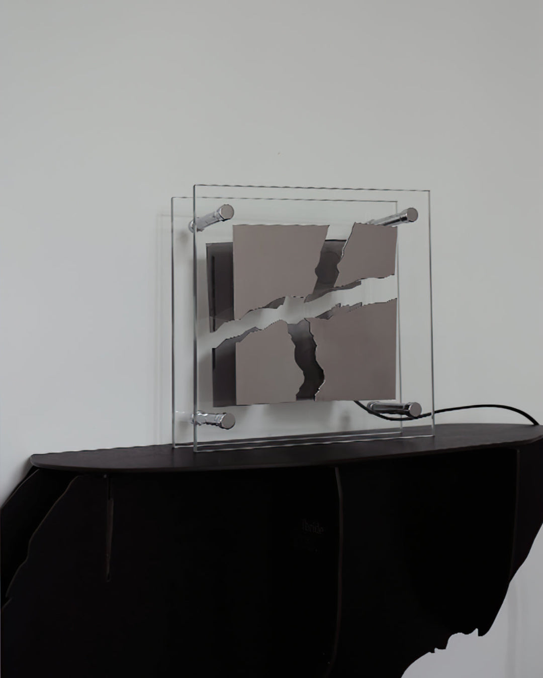 RadiantCube – Artistic Square Glass Table Lamp 3