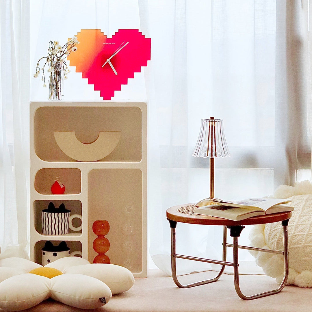 RadiantGold – Elegant Portable Table Lamp 7