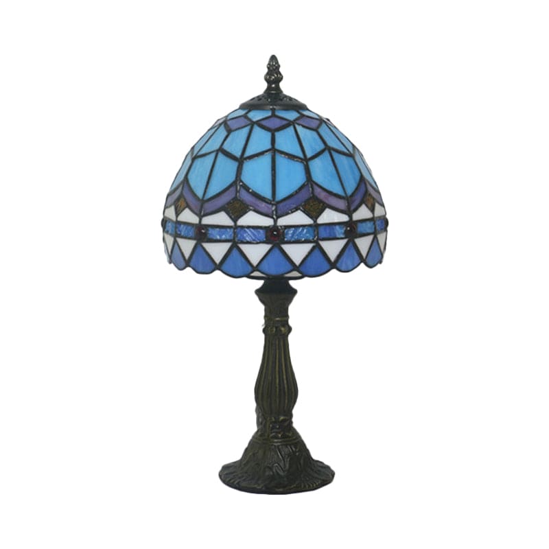 RadiantTints – Colored Glass Tiffany Lamp 3