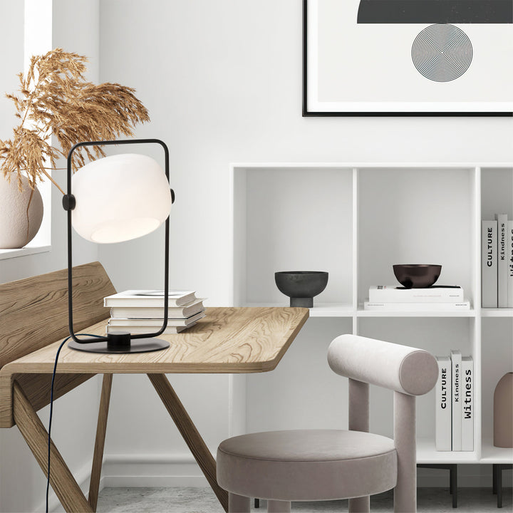 StreamGlow – Elegant Glass Table Lamp with Minimalist Design 3