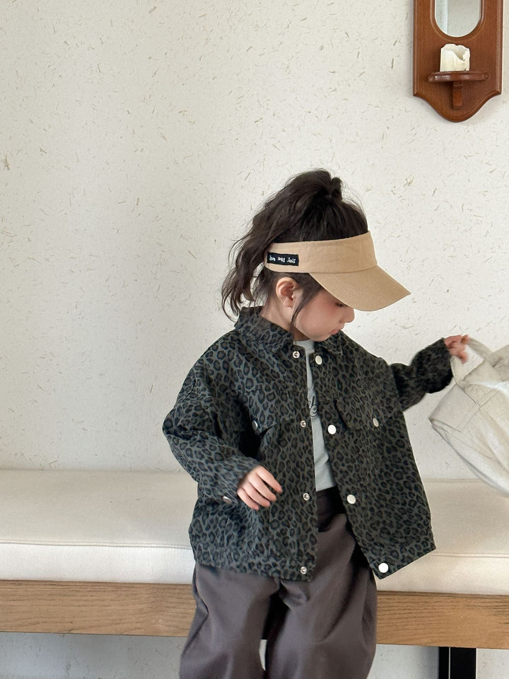 Stylish Kids Denim Jacket with Leopard Print – Brown/Gray Cotton Jacket for Boys and Girls, Sizes 0-8 Years 2
