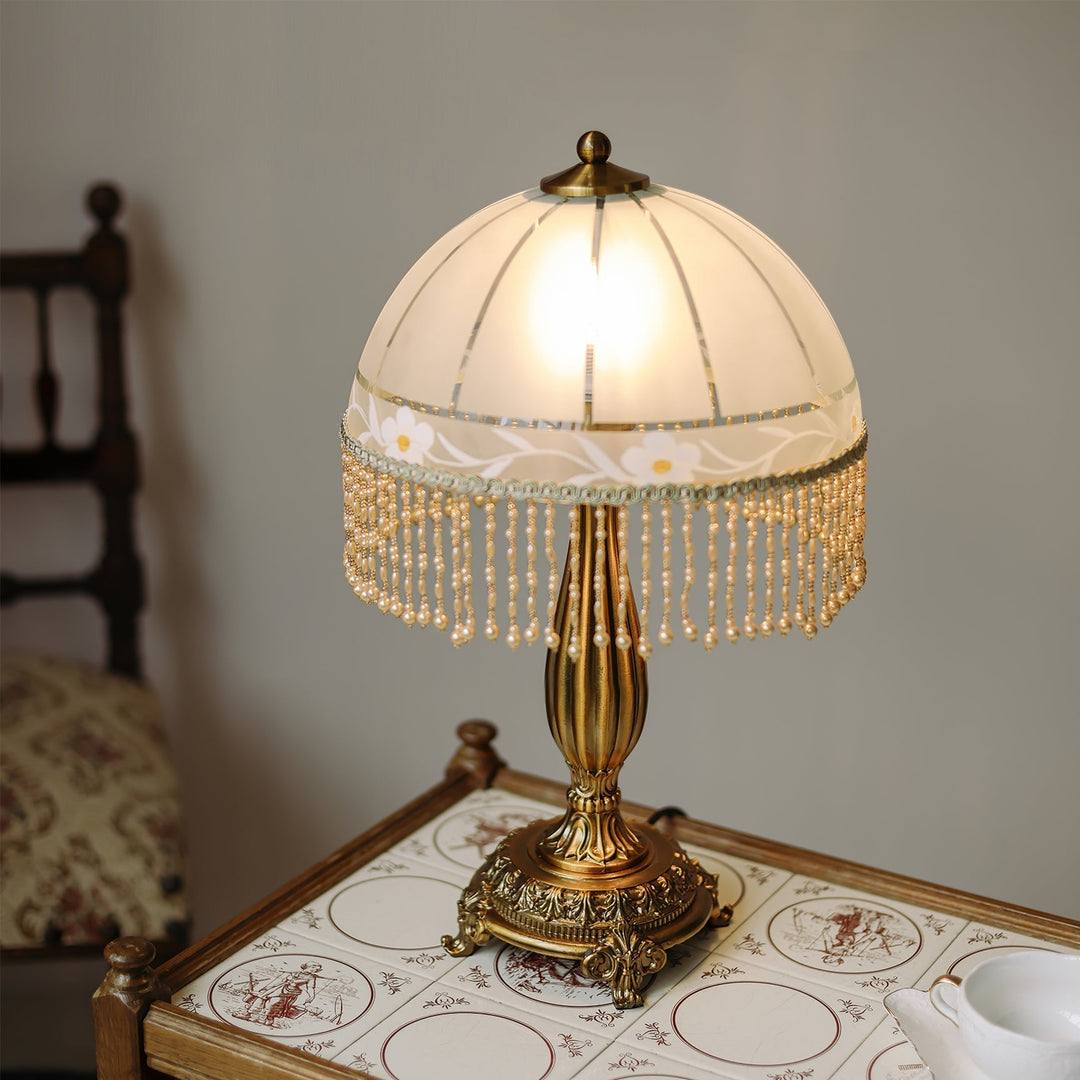 TasselLuxe - Table Lamp 4