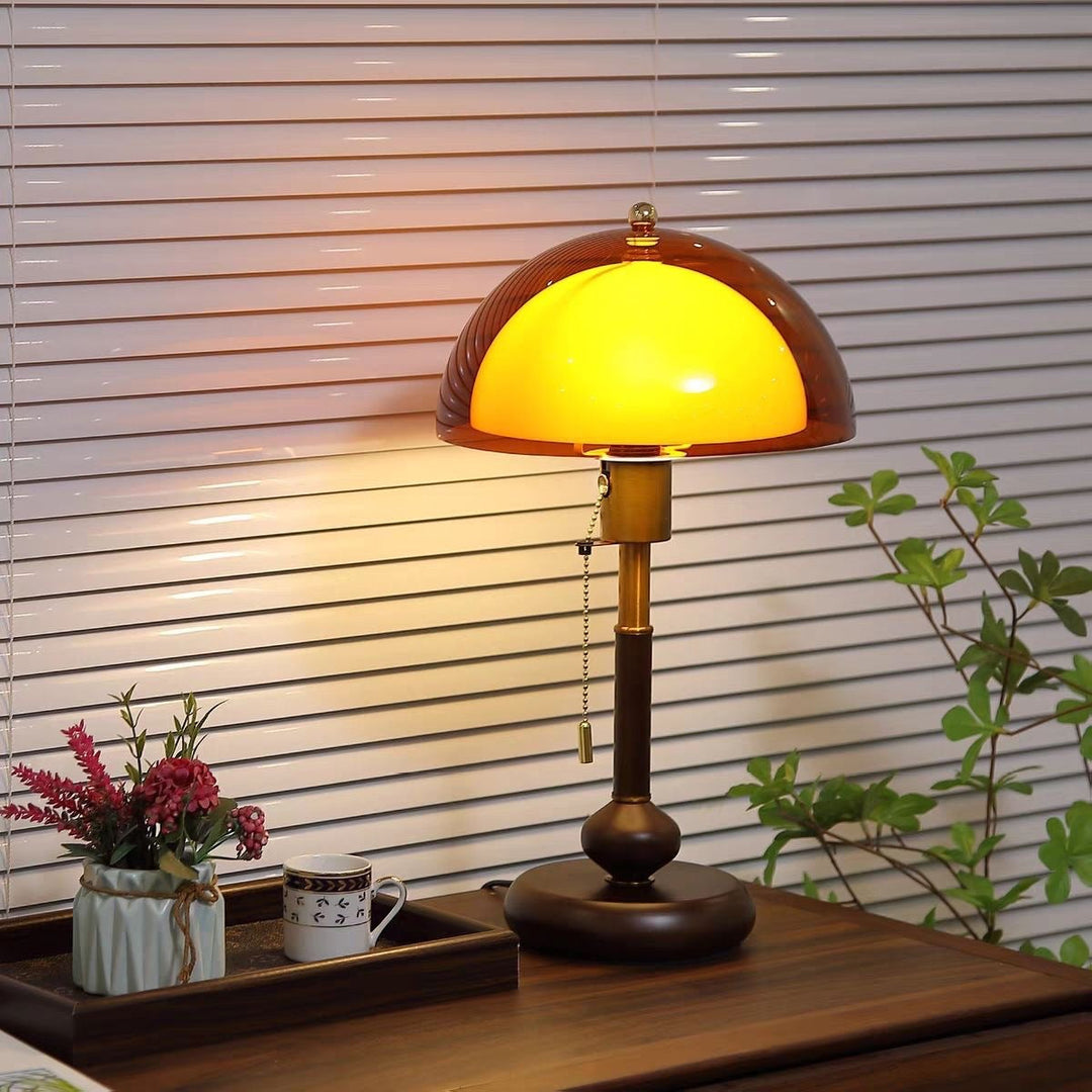 TimelessGlow | Elegant Vintage Table Lamp for Stylish Bedside or Living Room 0