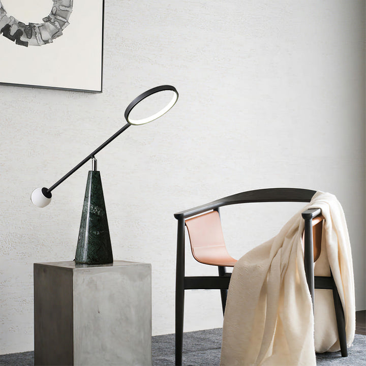 TriGlow – Geometric Table Lamp with Adjustable Swan Neck 2