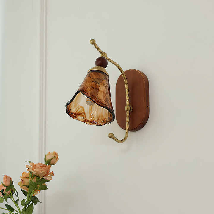 Vluro Arc Wall Lamp 0