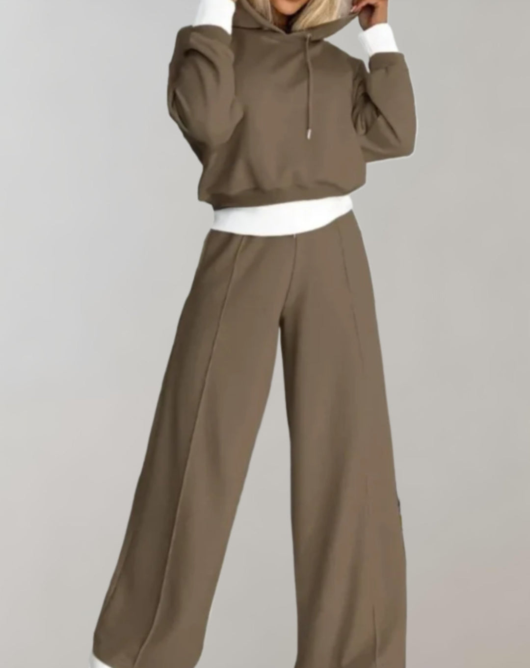Women's 2-Piece Hoodie Tracksuit Set with Wide-Leg Trousers 4