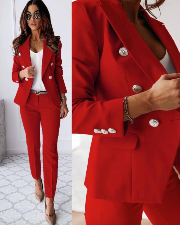 Women's Sophisticated Double-Breasted Suit with Tailored Fit 2